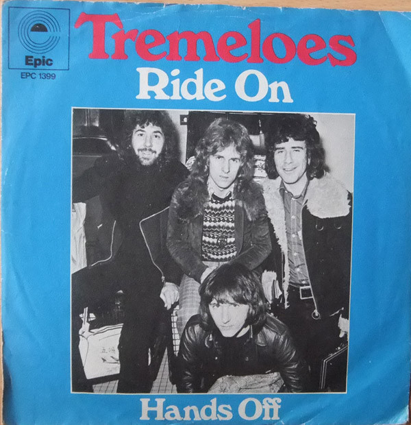 Single vinyl / 7 inch Single vinyl / 7 inch