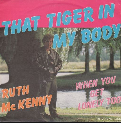 Single vinyl / 7 inch Single vinyl / 7 inch